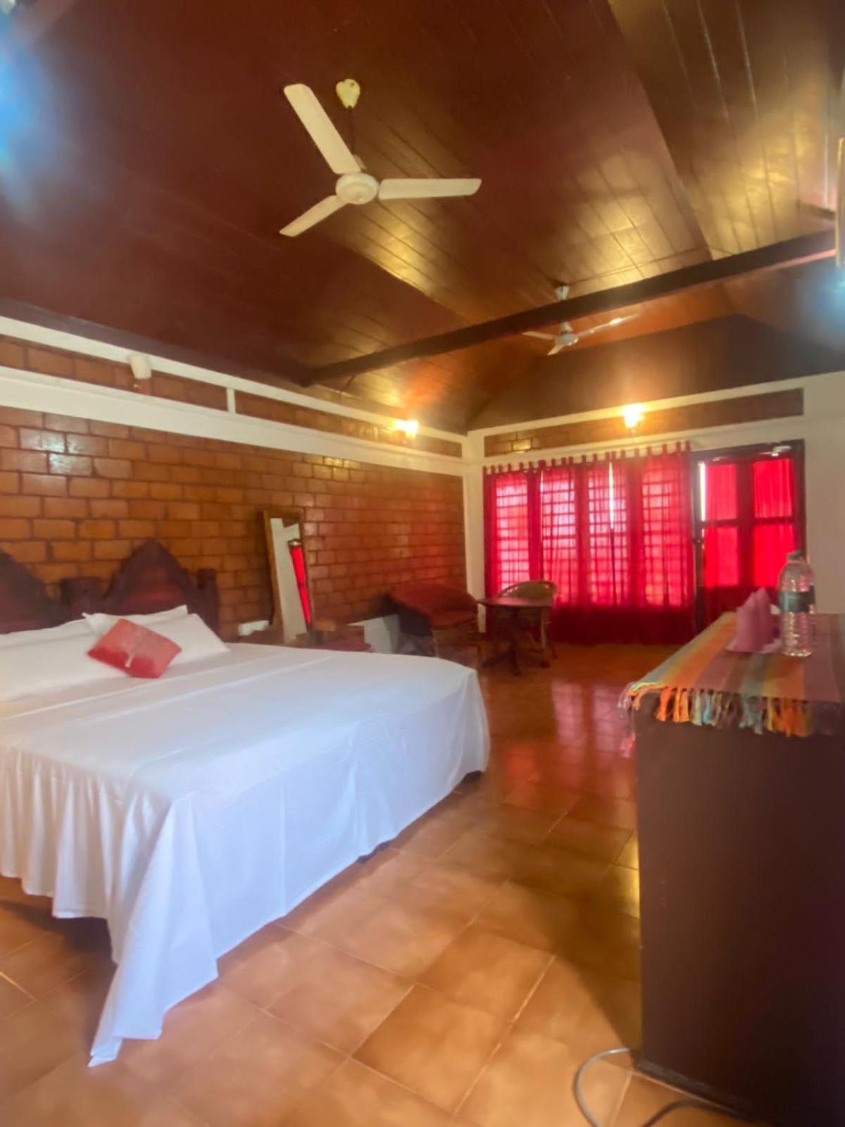 Hill View Ayurvedic Beach Resort Varkala Ngoại thất bức ảnh